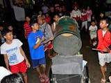 Gambar sampul Unik! Berikut 5 Tradisi Bangunkan Sahur Masyarakat Indonesia