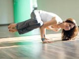 Gambar sampul 4 Panduan Memilih Yoga Mat Bagi Pemula