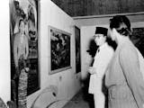 Gambar sampul Melihat Sisi Soekarno yang Mencintai Dunia Lukisan