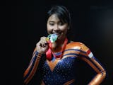 Gambar sampul Rifda Irfanaluthfi, Si Gadis Belia Penyumbang Lima Medali untuk Indonesia