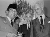 Gambar sampul Soekarno dan Kecintaannya kepada Pohon yang Terekam Abadi