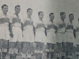 Gambar sampul (9 Juli 1955) - Hujan Gol, Persija Jakarta Tekuk Salzburg 5-4