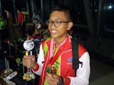 Gambar sampul Irfan Urane Azis, Pelajar Asal Indonesia Yang Meraih "Grand Champion" Dalam Ajang Kompetisi Dunia