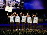 Gambar sampul Hebat! Pelajar Indonesia Berhasil Raih 5 Medali Olimpiade Fisika Internasional 2021