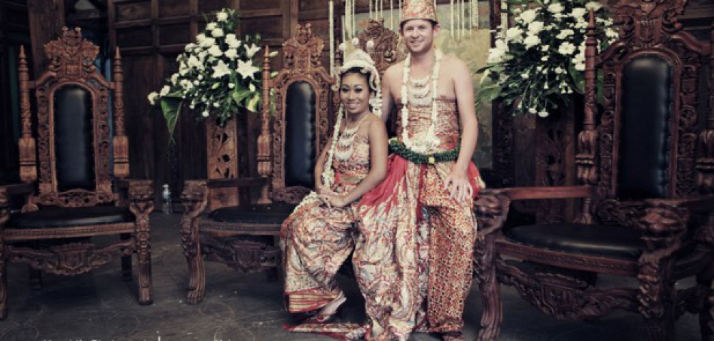 Paningsetan Dalam Pernikahan Adat Jawa Good News From