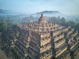 Gambar sampul Menjelajah Candi Borobudur di Saat PSBB